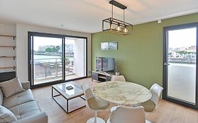 Vue Panoramique Mer Et Chenal Meme De La Chambre 50M2 Refait A Neuf Situation Ideale En Option Garage Ferme Prive
